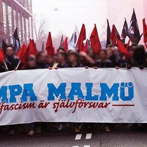 Vad vi menar när vi säger att antifascism är självförsvar. Vad vi menar när vi säger att antifascism är självförsvar.